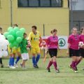 Roberto Reggi all'ingresso in campo